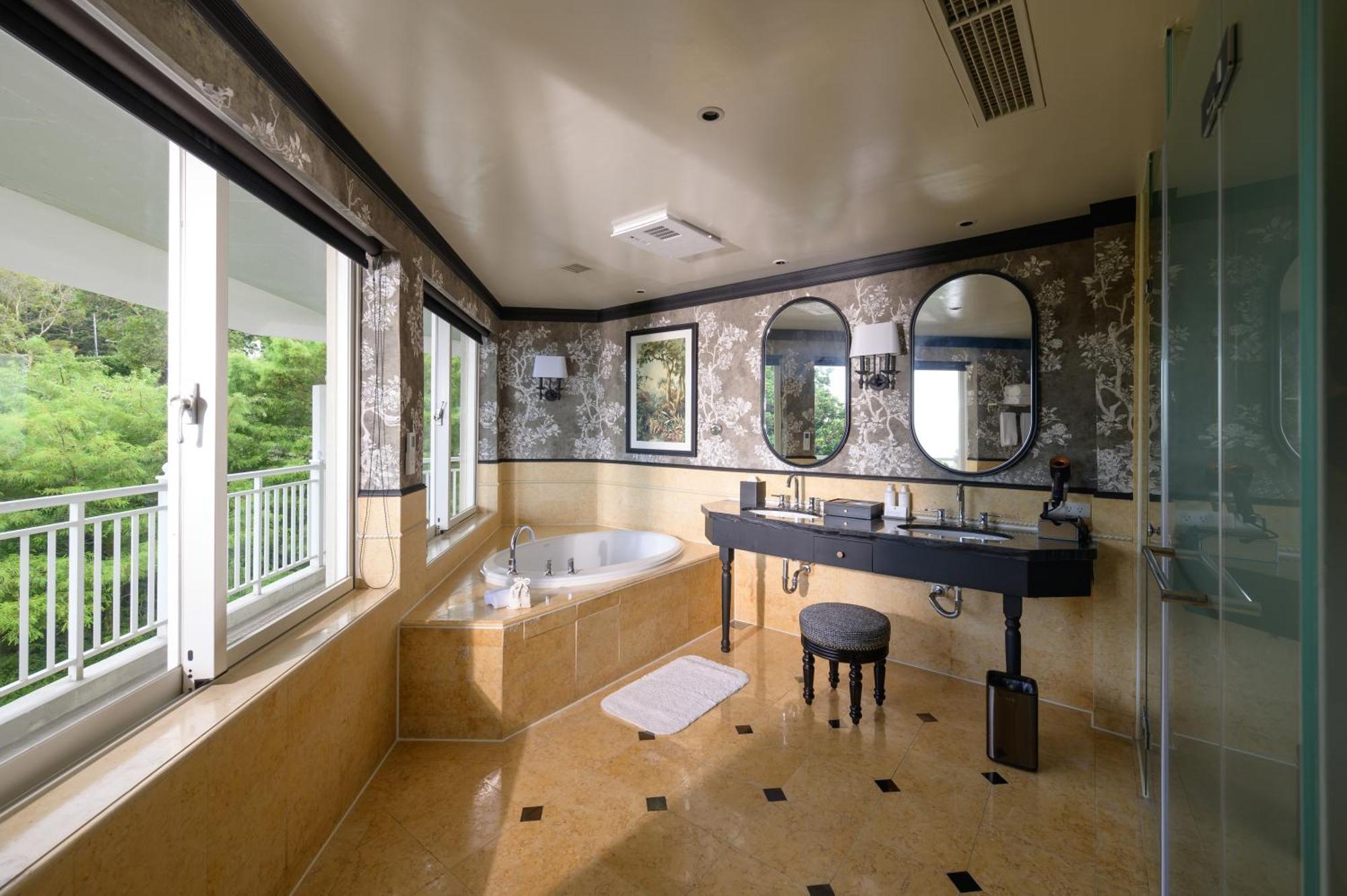 Hualien Farglory Hotel Yanliau Pokoj fotografie A bathroom in a hotel